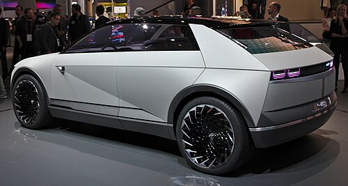 Hyundai 45 EV Concept (rear)