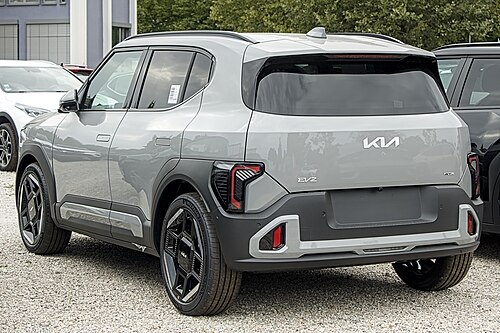 Rear view (GT-Line)