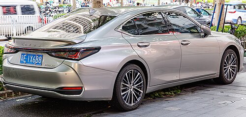 ES 300h (AXZH11; second facelift)