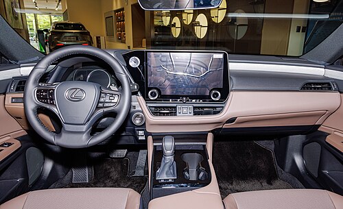 ES 300h Interior (AXZH11; second facelift)