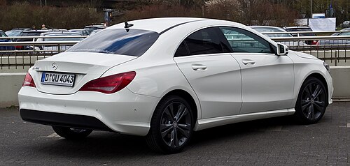 Mercedes-Benz CLA 200 (pre-facelift)