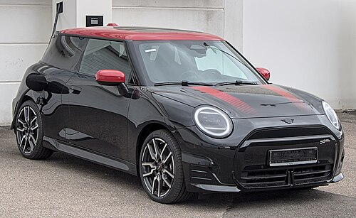 Mini Cooper SE JCW