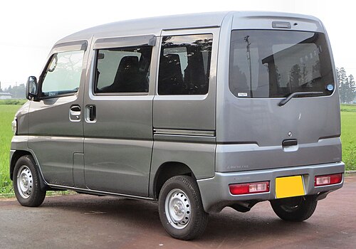 Mitsubishi Minicab CL rear view (facelift)