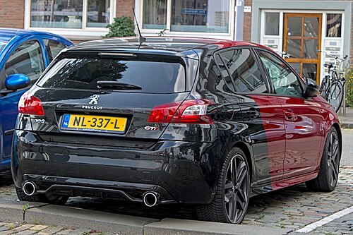 Peugeot 308 GTi (pre-facelift) rear