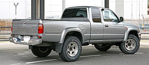 2001–2005 Toyota Hilux Xtracab 4WD