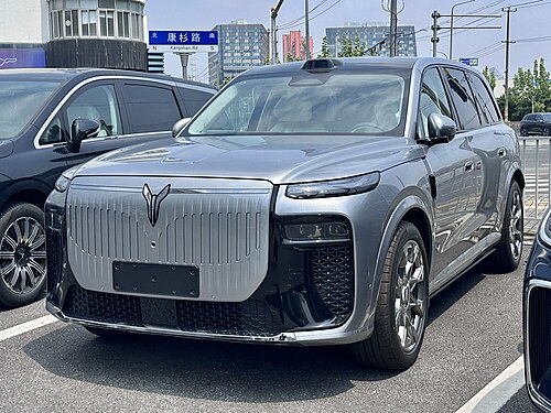 Voyah Taishan X8